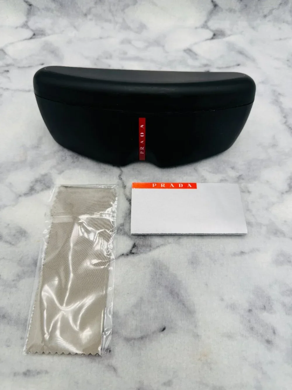 Prada Sunglasses Case,Black Hard Sport Case,Gray Cleaning Cloth,Authentic Card - Picture 3 of 11